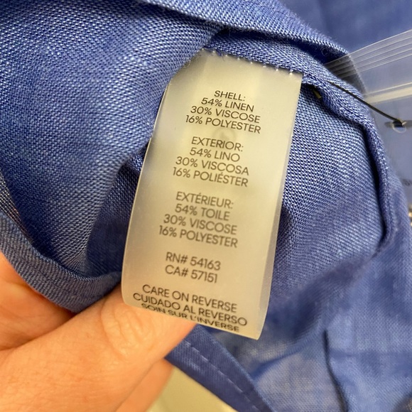 NWT Tommy Hilfiger sleeveless blouse - Picture 3 of 6